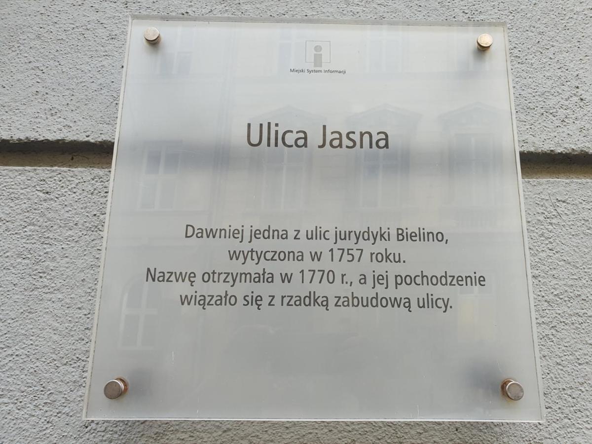 Jasna Hostelik Варшава Экстерьер фото